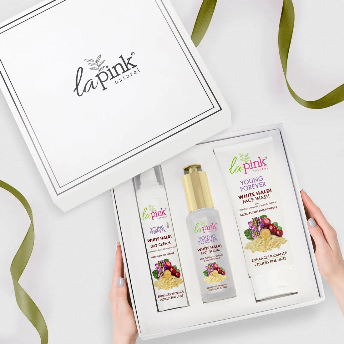Young Forever Revitalising Radiance Gift Box (3 Piece Set)